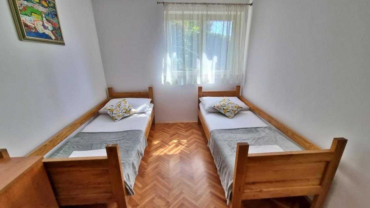 Apartment Tica أوميس المظهر الخارجي الصورة