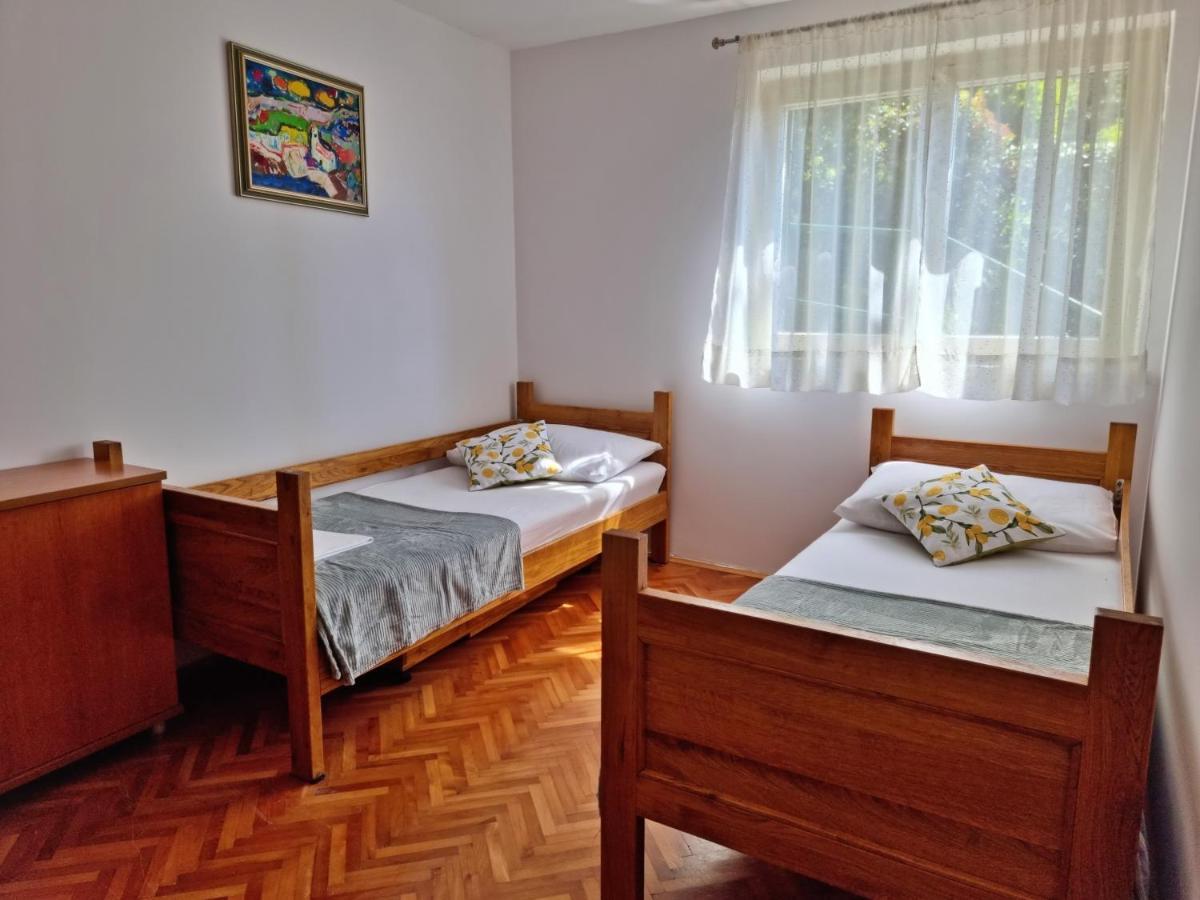 Apartment Tica أوميس المظهر الخارجي الصورة